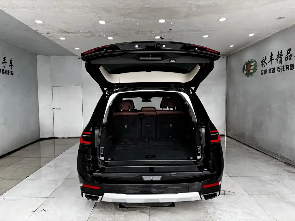BMW BMW X7 xDrive40i Luxury Package 2023 - thumbnail 27