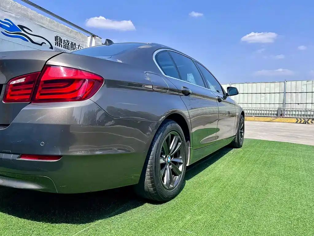 BMW BMW 5 Series 2012 523Li Luxury Model 2012 - thumbnail 8