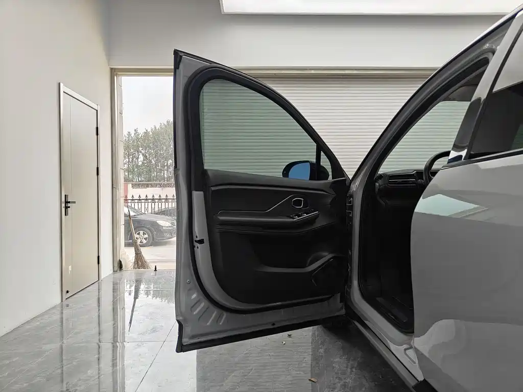 NIO NIO ES8 2018 355KM Standard Edition 7-seater 2019 - thumbnail 8