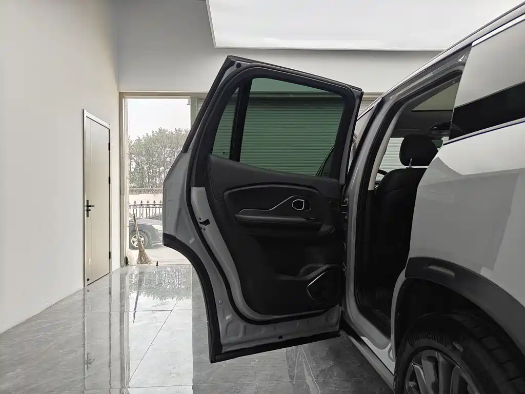 NIO NIO ES8 2018 355KM Standard Edition 7-seater 2019 - thumbnail 10