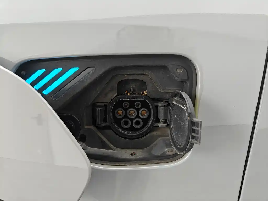 NIO NIO ES8 2018 355KM Standard Edition 7-seater 2019 - thumbnail 18