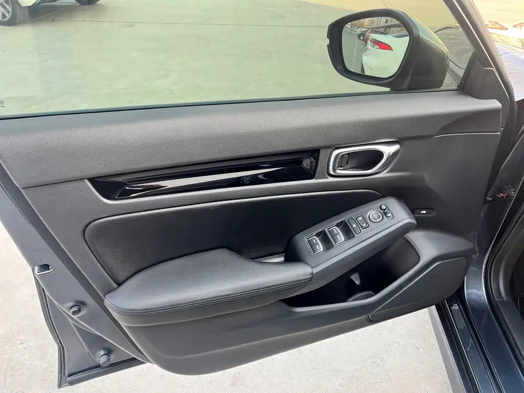 Honda Honda Civic 2022 240TURBO CVT Sport Edition 2023 - thumbnail 4