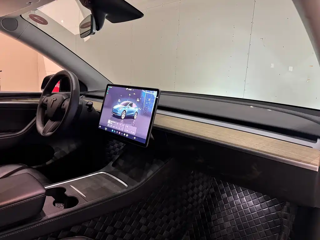 Tesla Model Y 2022 Rear-Wheel Drive 2023 - thumbnail 6