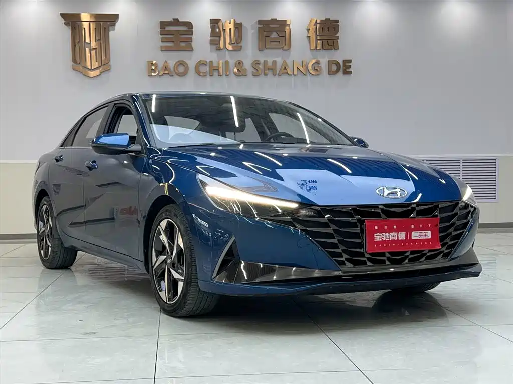 Hyundai Hyundai Elantra 2021 1.5L CVT LUX Premium Edition 2021 - thumbnail 3