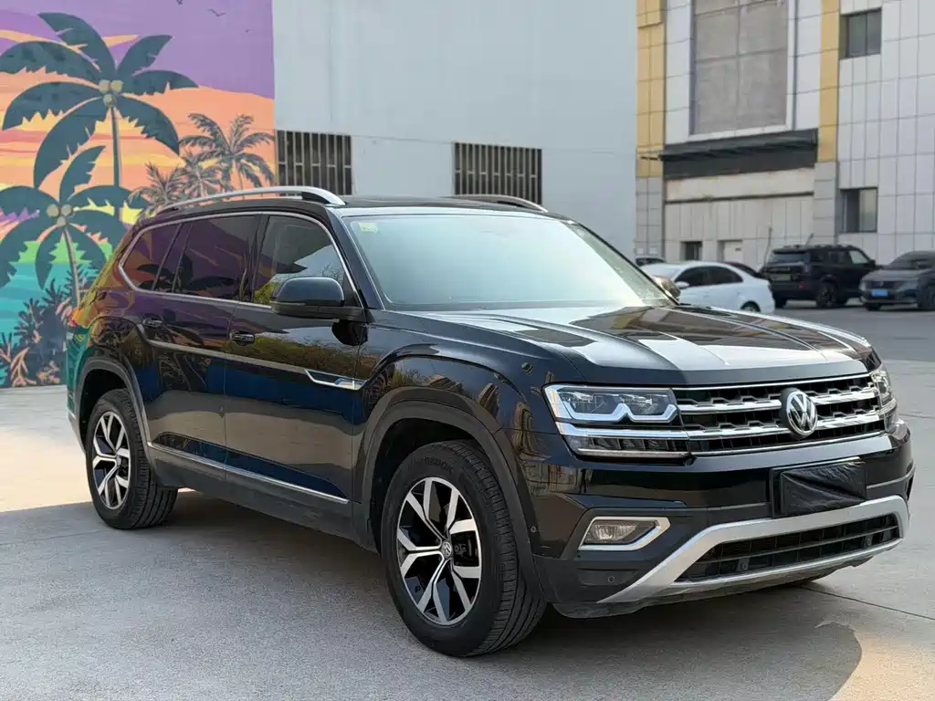Volkswagen Teramont 2017 330TSI Front-Wheel Drive Luxury Edition 2018 - thumbnail 3