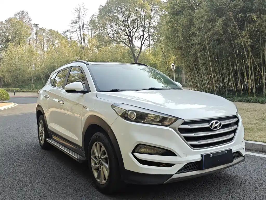 Hyundai Hyundai Tucson 2015 1.6T DCT 2WD Smart Edition 2016 - thumbnail 3