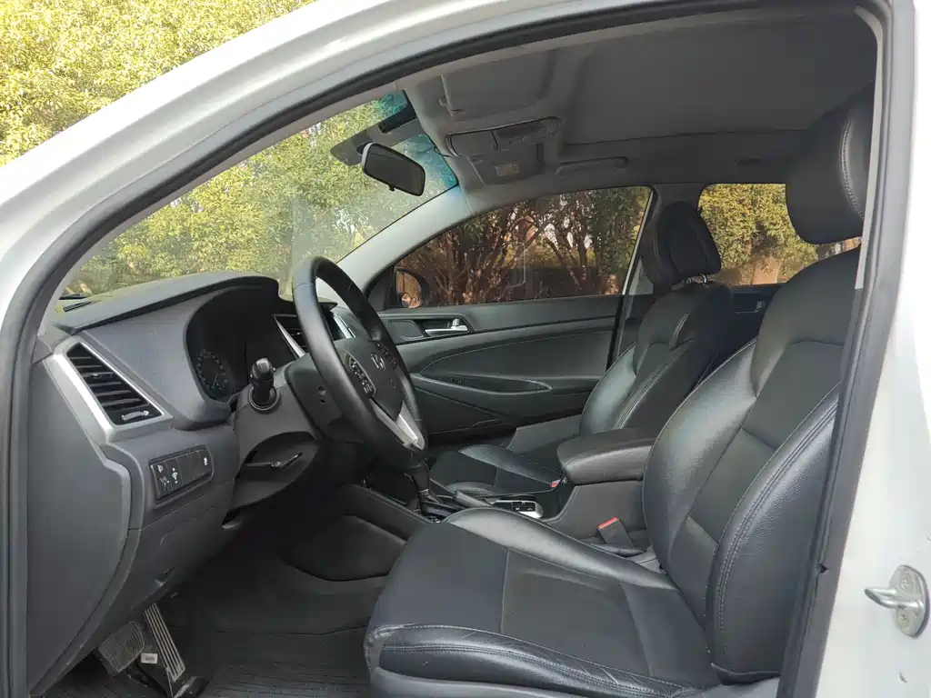 Hyundai Hyundai Tucson 2015 1.6T DCT 2WD Smart Edition 2016 - thumbnail 7