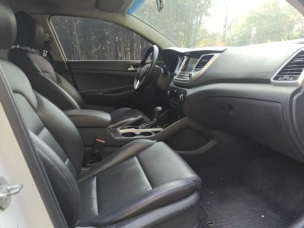 Hyundai Hyundai Tucson 2015 1.6T DCT 2WD Smart Edition 2016 - thumbnail 11