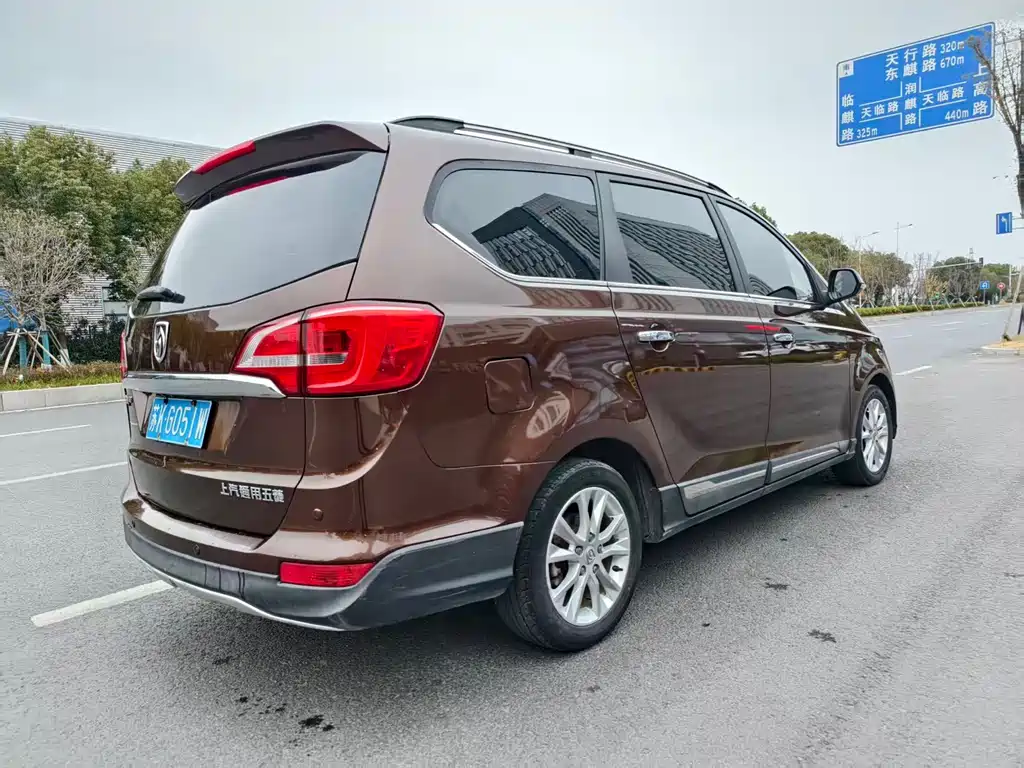 Baojun Baojun 730 2016 1.5L Manual Comfort 7-seater China V 2016 - thumbnail 8