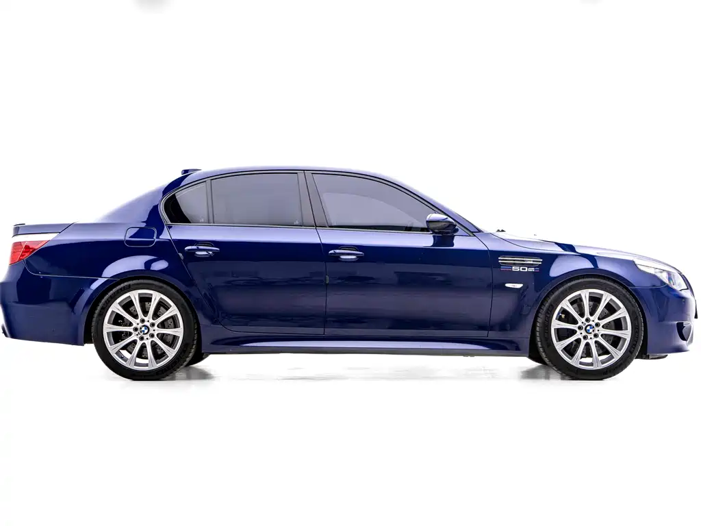 BMW BMW M5 2005 M5 2006 - thumbnail 4
