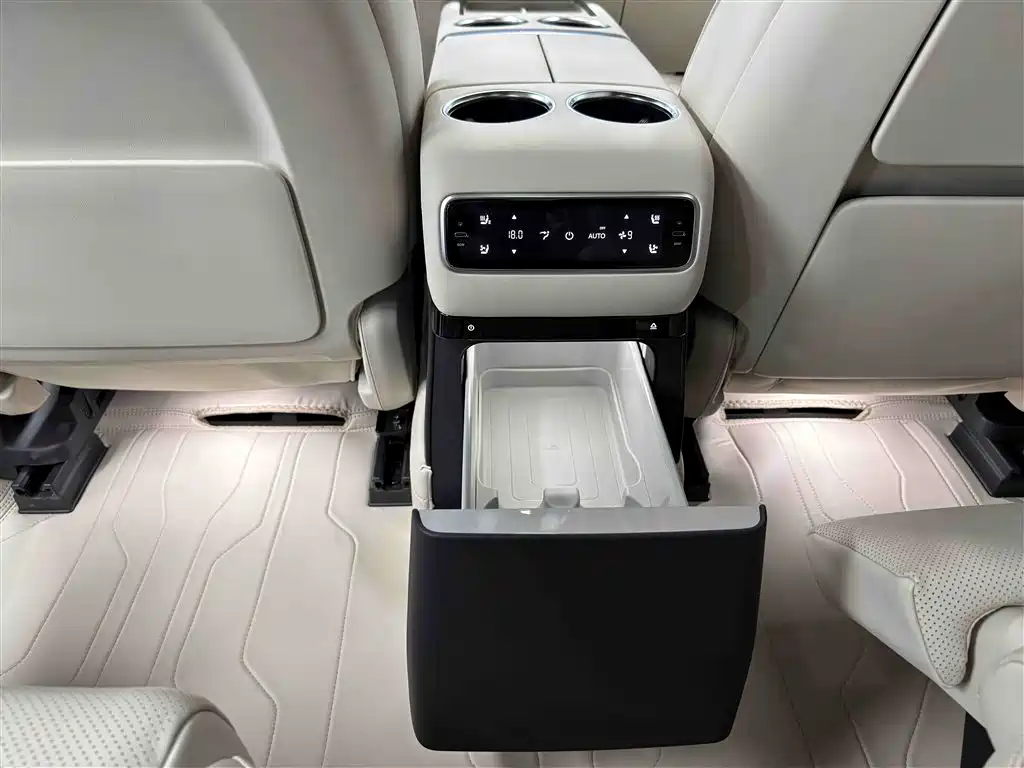 Li Auto Li L9 2024 Ultra 2024 - thumbnail 17