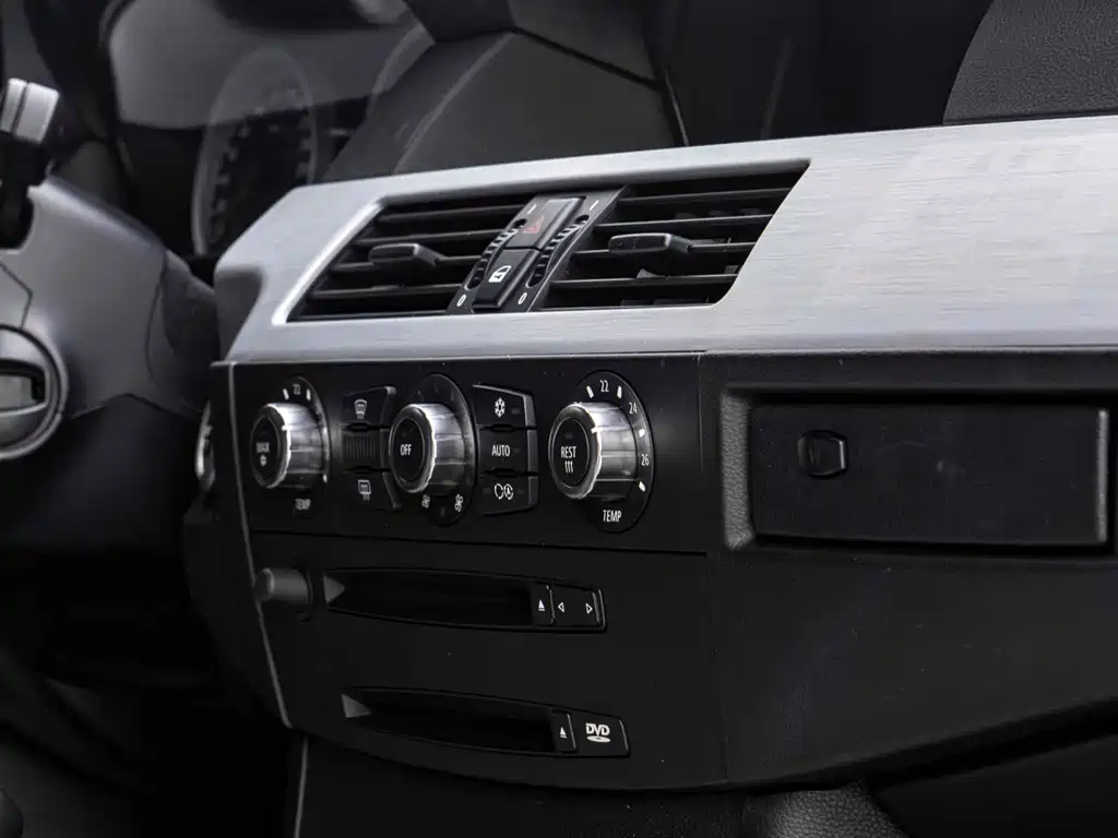 BMW BMW M5 2005 M5 2006 - thumbnail 12