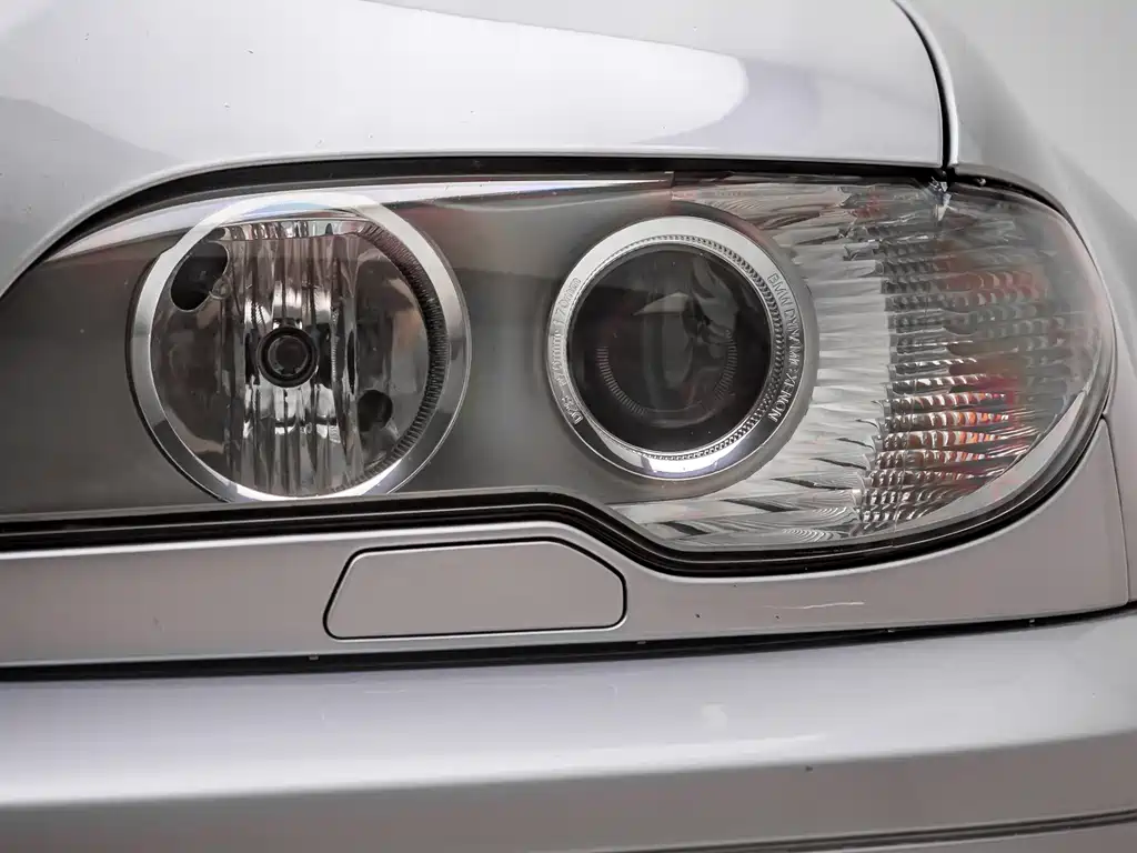 BMW BMW 3 Series (Imported) 2004 330Ci 2005 - thumbnail 3