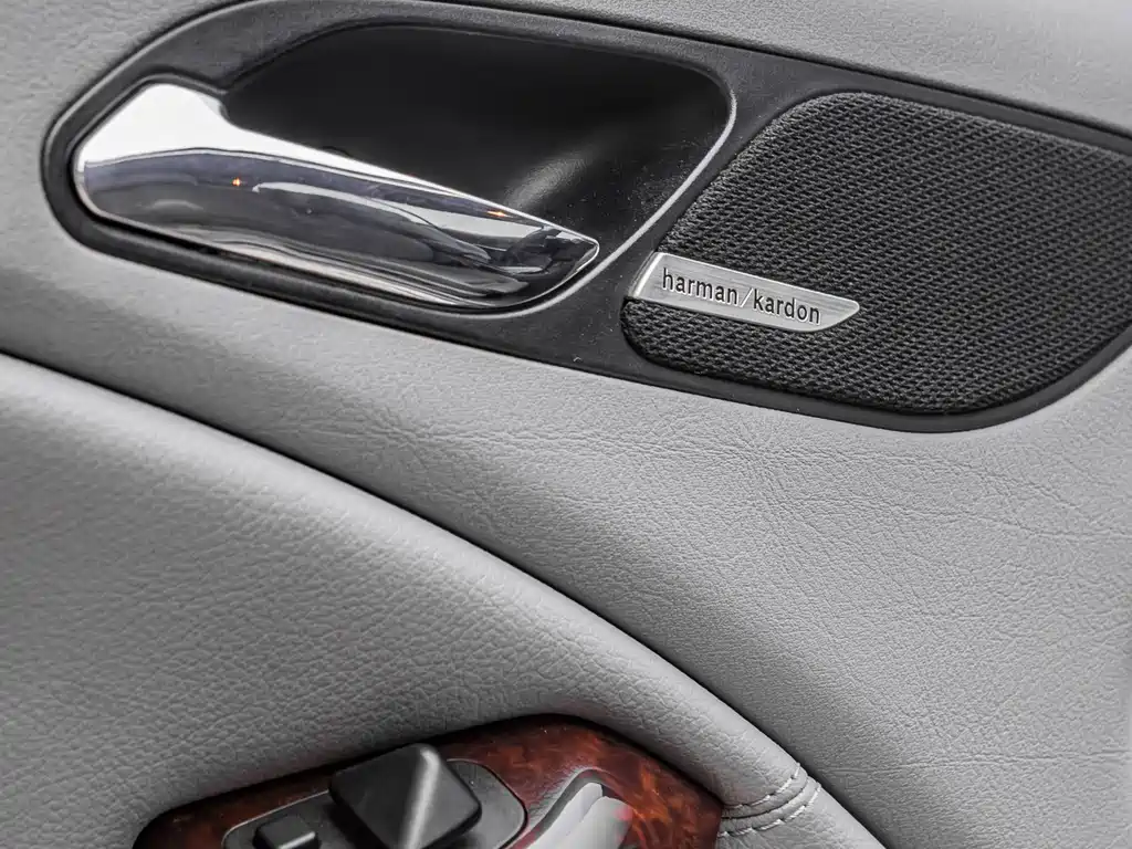 BMW BMW 3 Series (Imported) 2004 330Ci 2005 - thumbnail 11