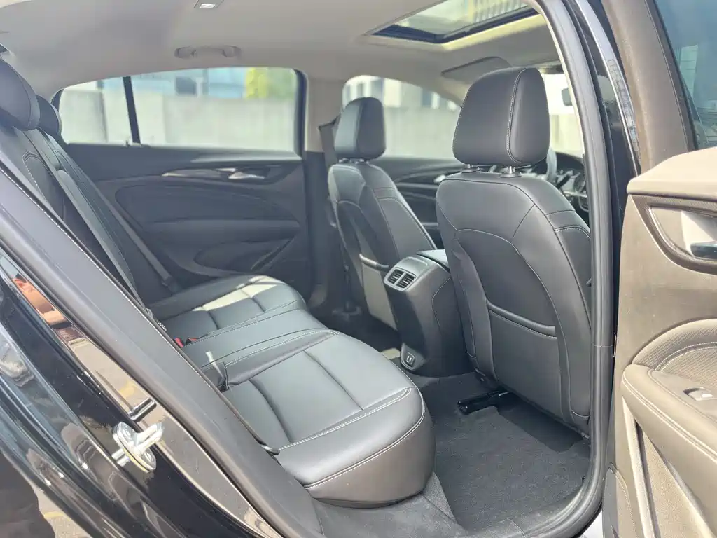 Buick Buick Regal 2024 25T Premium Edition 2024 - thumbnail 7
