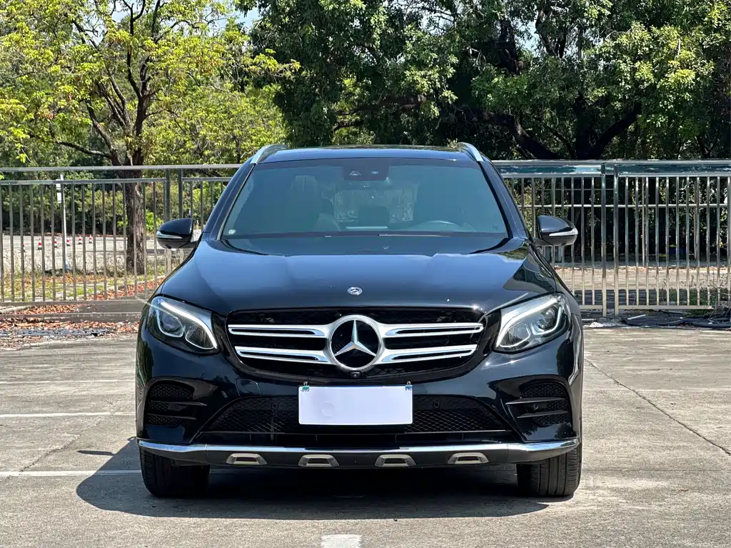 Mercedes-Benz Mercedes-Benz GLC 2018 Facelift GLC 260 4MATIC Luxury Edition 2018 - thumbnail 2