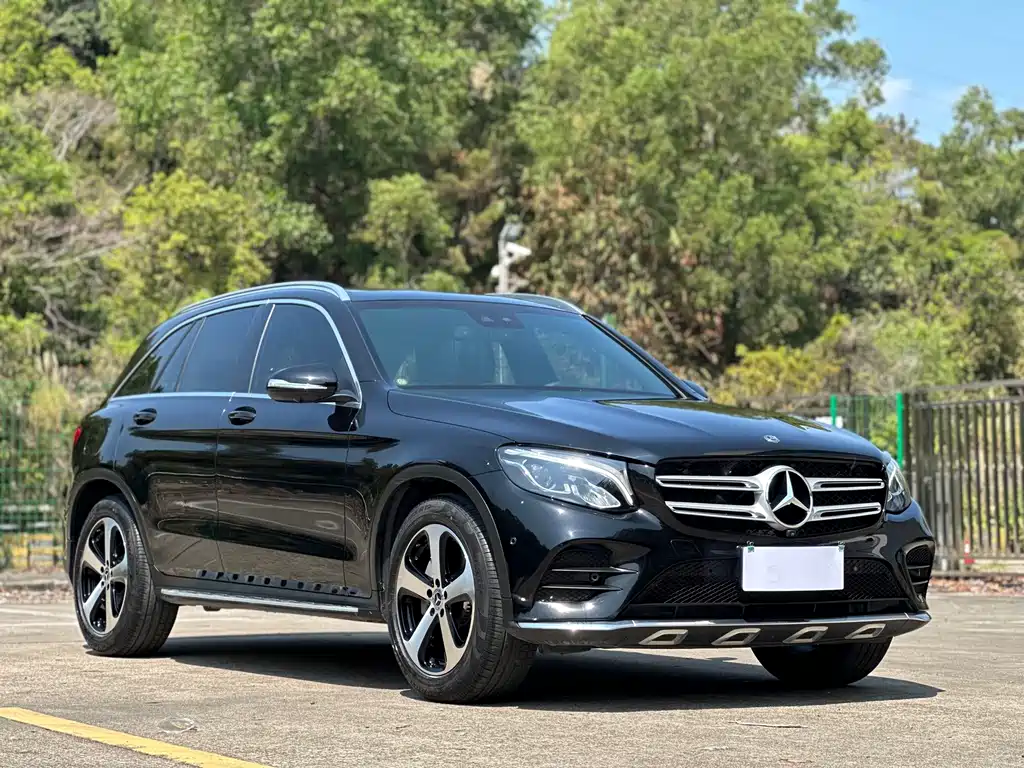 Mercedes-Benz Mercedes-Benz GLC 2018 Facelift GLC 260 4MATIC Luxury Edition 2018 - thumbnail 3