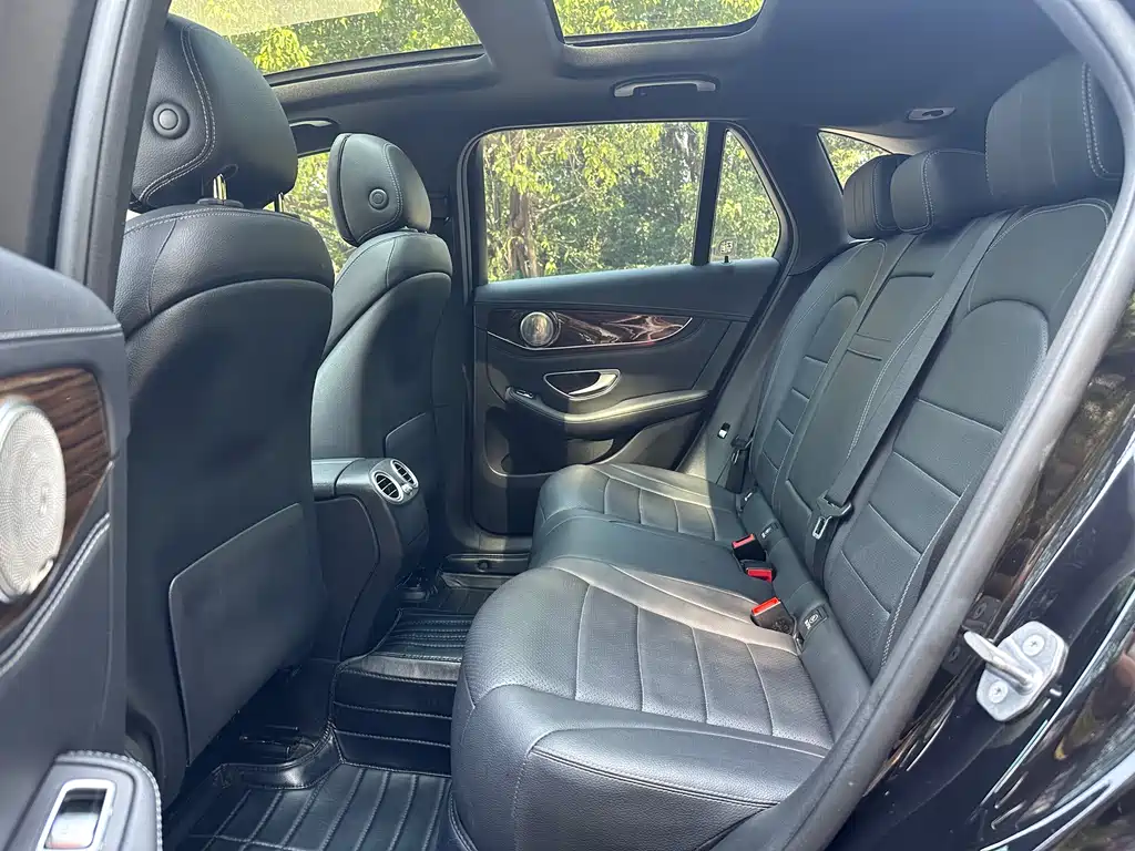 Mercedes-Benz Mercedes-Benz GLC 2018 Facelift GLC 260 4MATIC Luxury Edition 2018 - thumbnail 9
