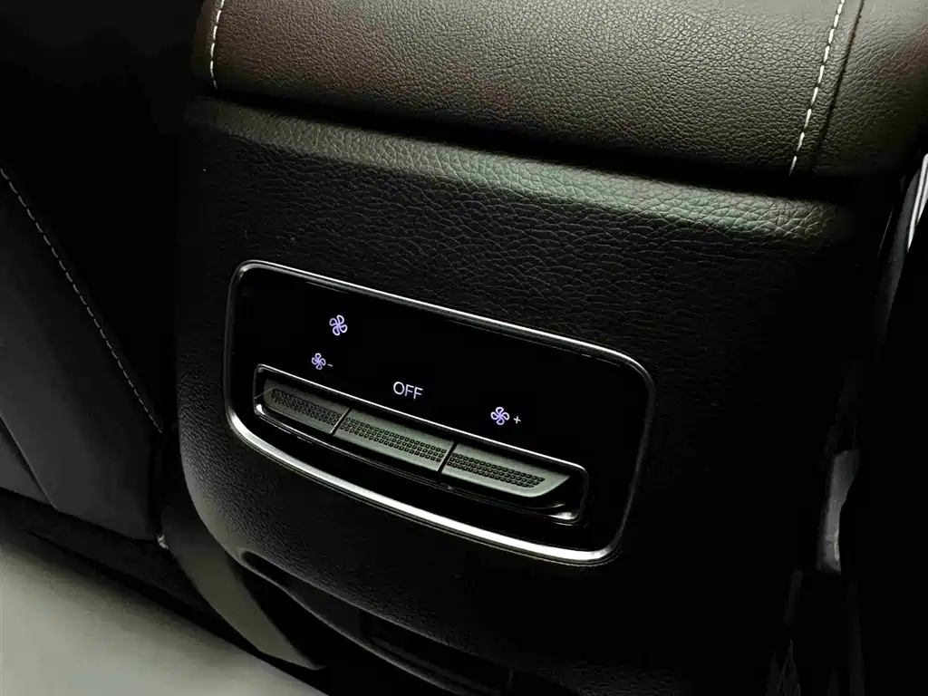 GAC Trumpchi GAC Trumpchi M6 2023 PRO 270T DCT Premium Edition 2024 - thumbnail 15