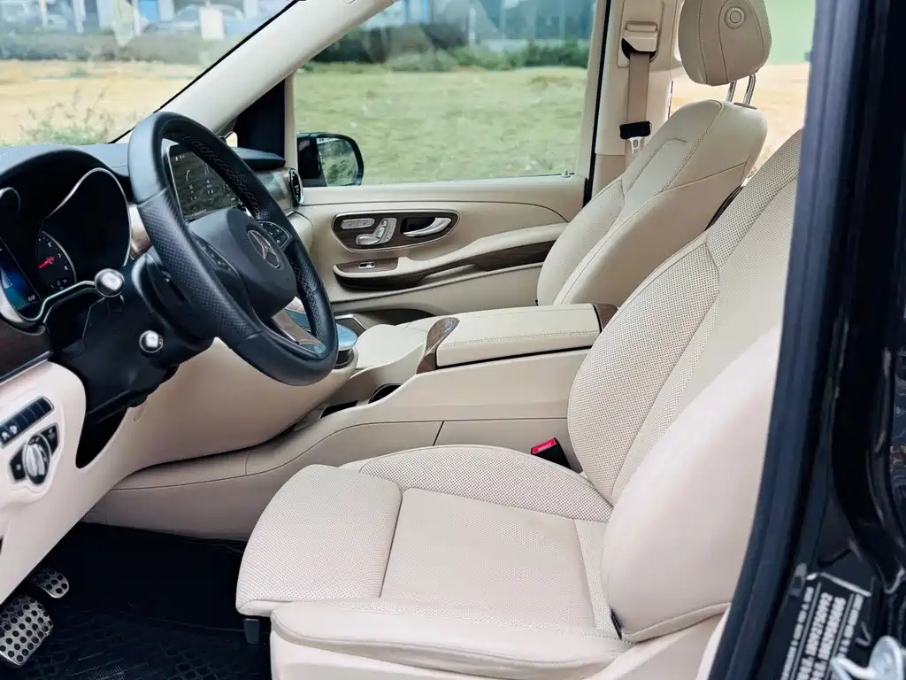 Mercedes-Benz Mercedes-Benz V-Class 2022 V 260 L Long Wheelbase Luxury Edition 2023 - thumbnail 10