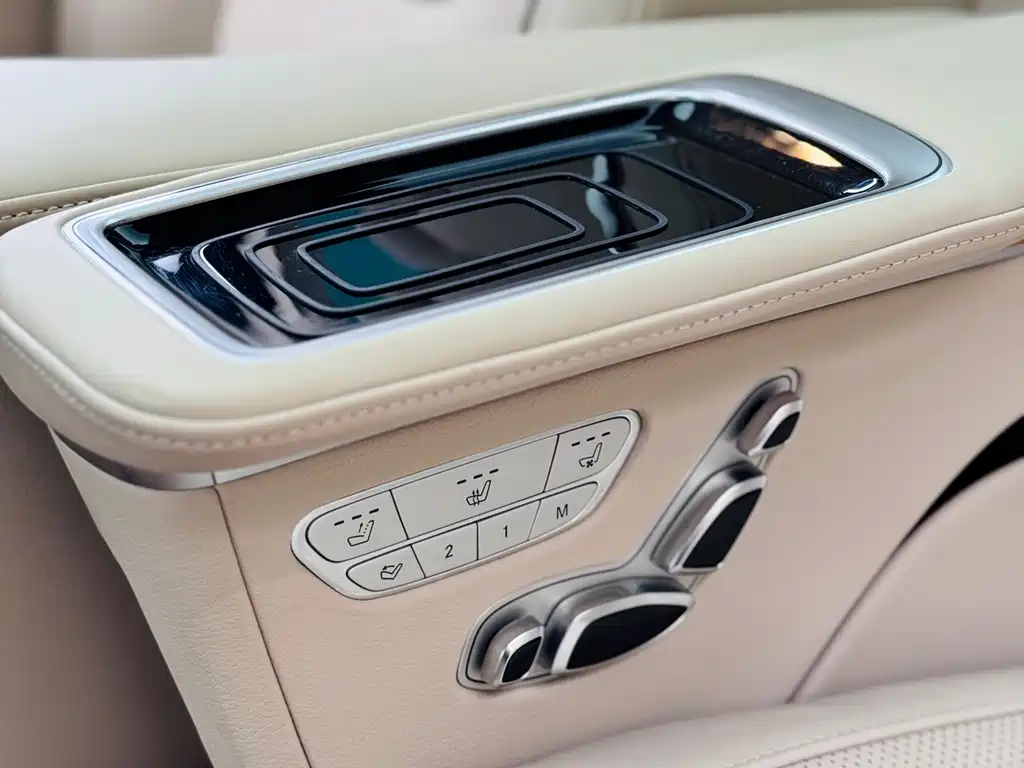 Mercedes-Benz Mercedes-Benz V-Class 2022 V 260 L Long Wheelbase Luxury Edition 2023 - thumbnail 14