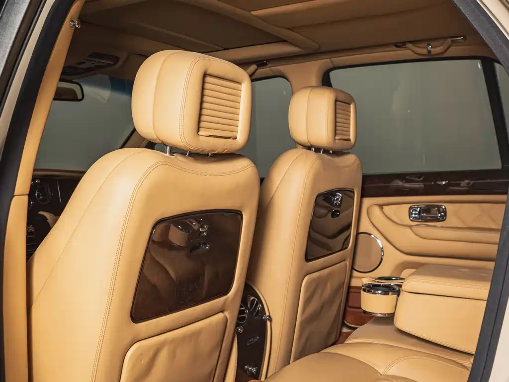 Bentley Bentley Arnage 2009 6.8T 90th Anniversary Edition 2009 - thumbnail 16