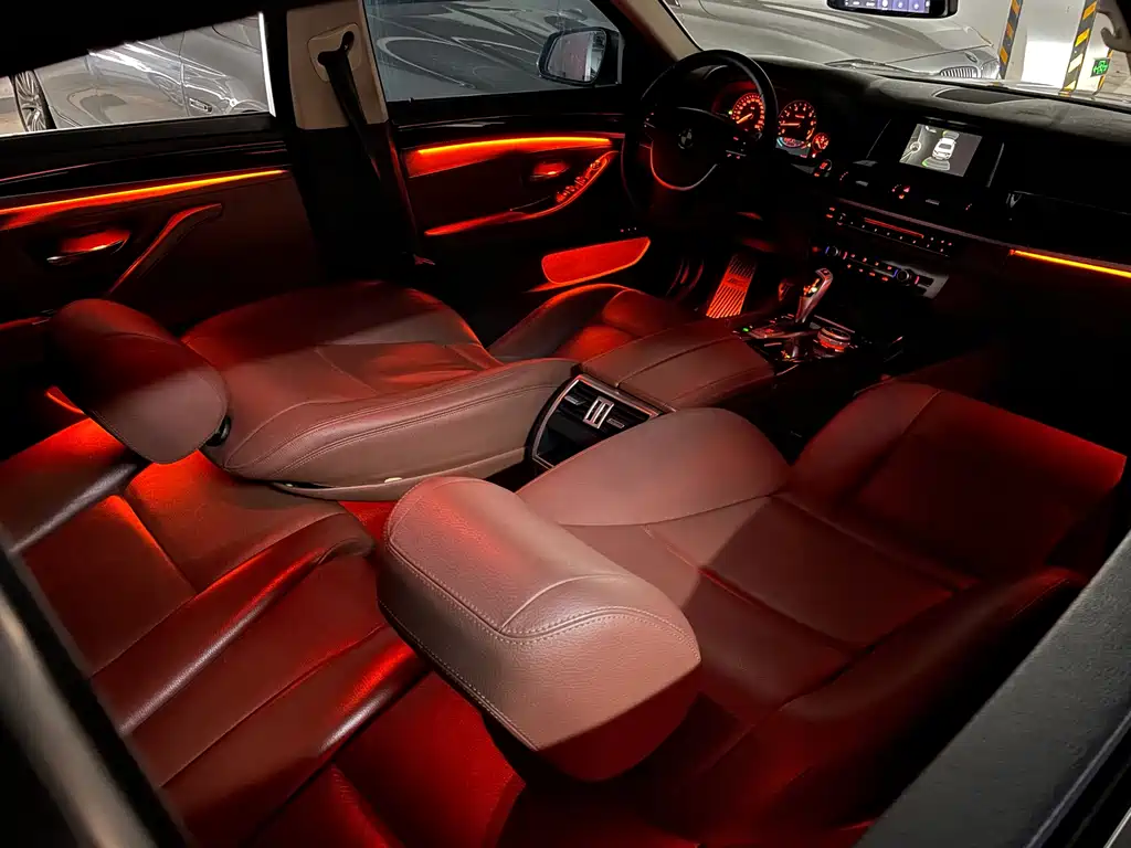 BMW BMW 5 Series 2014 520Li Elegant Edition 2015 - thumbnail 2