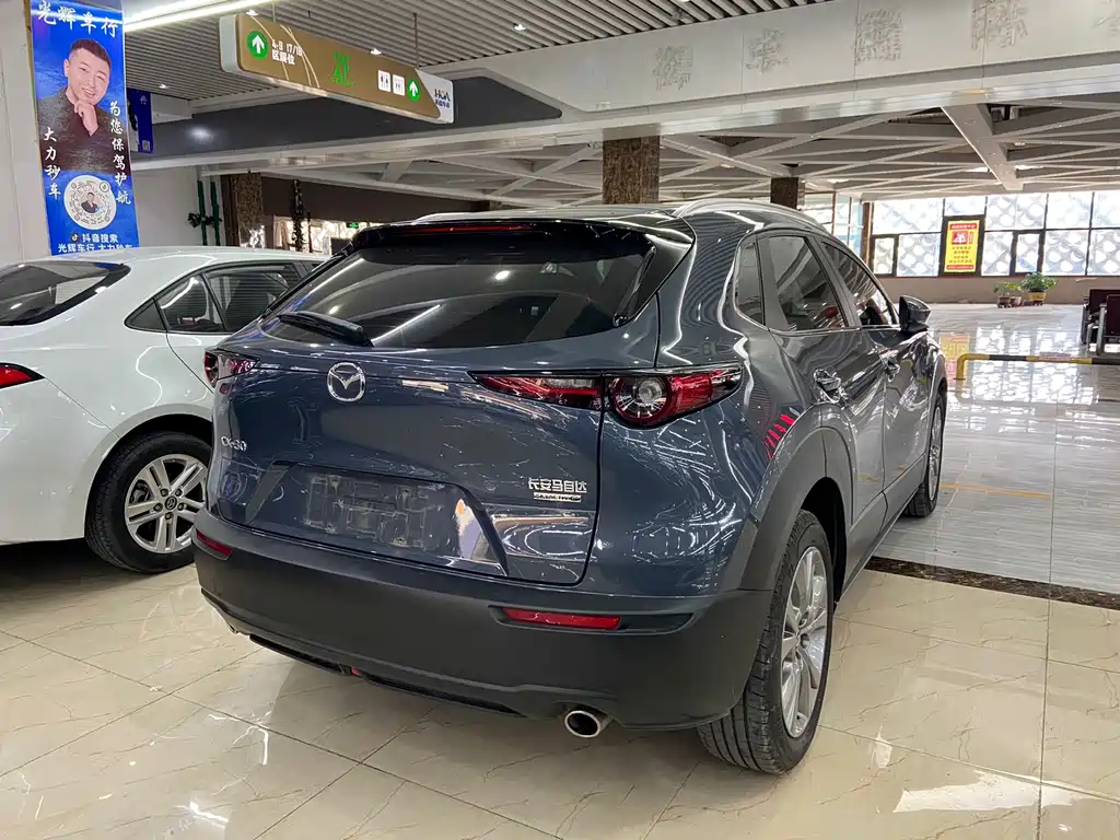 Mazda Mazda CX-30 2022 2.0L Automatic Jia Yue Edition 2022 - thumbnail 4