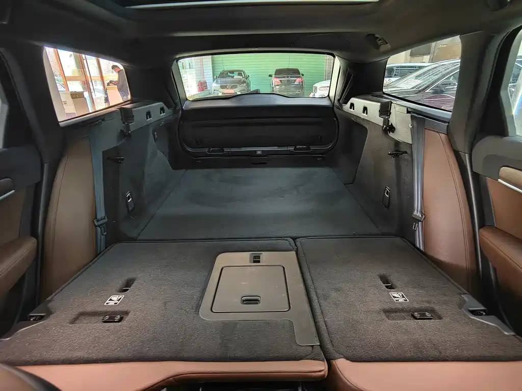 Volvo Volvo V90 2021 Cross Country B5 AWD Intelligent Distance Edition 2021 - thumbnail 23
