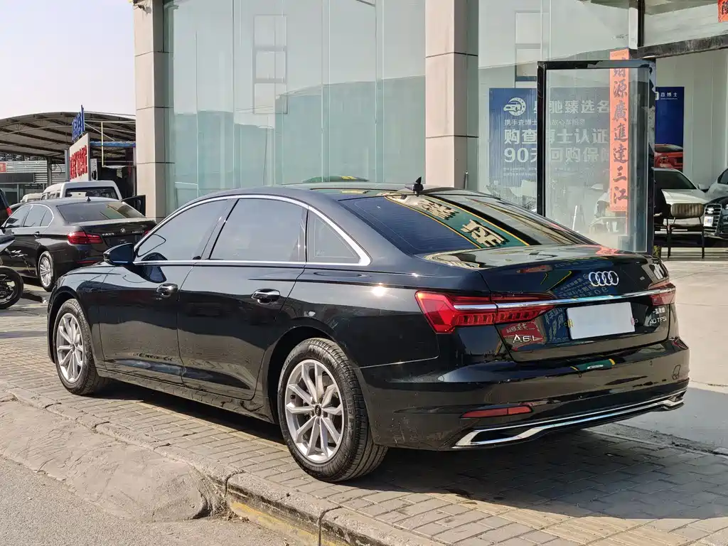 Audi Audi A6L 2023 40 TFSI Luxury Elegant Model 2023 - thumbnail 16