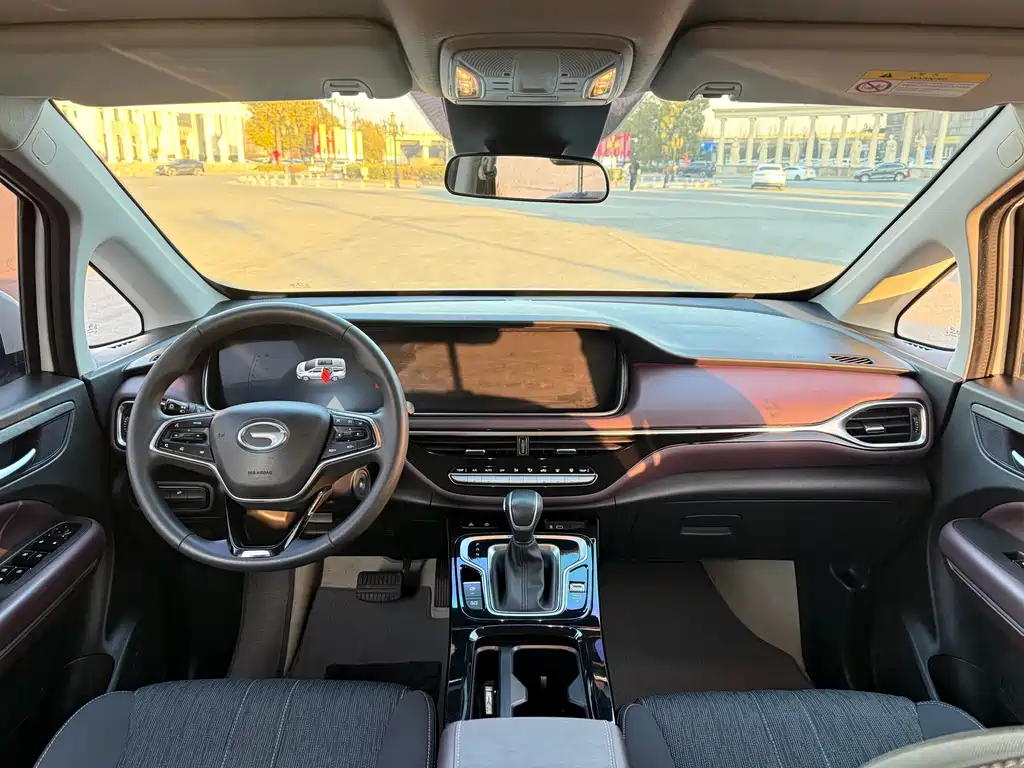 GAC Trumpchi GAC Trumpchi M6 2023 PRO 270T DCT Elite Edition 2023 - thumbnail 5