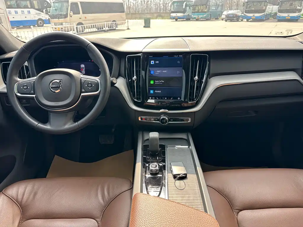 Volvo Volvo XC60 2022 B5 AWD Momentum Luxury Edition 2022 - thumbnail 11