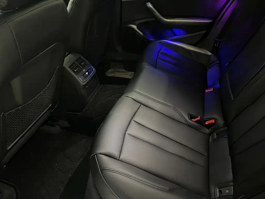 Audi Audi A4L 2019 45 TFSI quattro Sport Edition 2019 - thumbnail 15