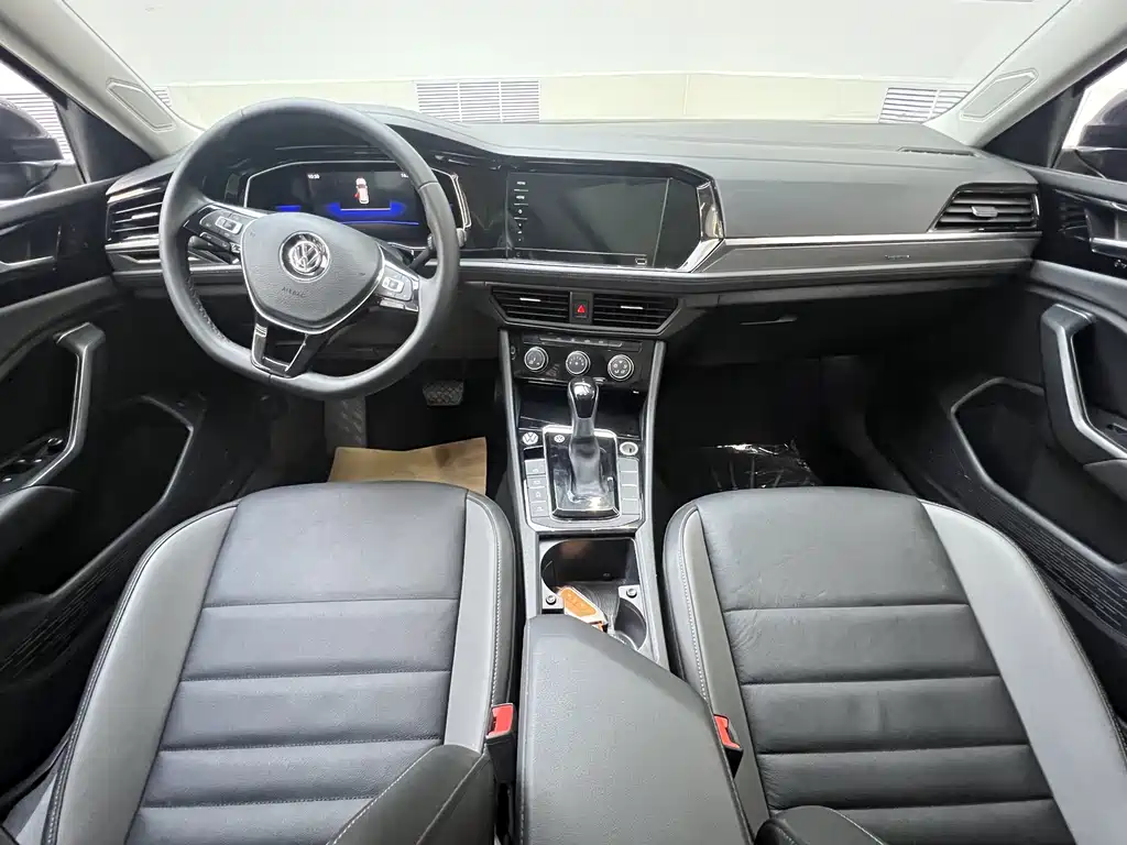 Volkswagen Volkswagen Sagitar 2021 280TSI DSG Comfortline 2022 - thumbnail 7
