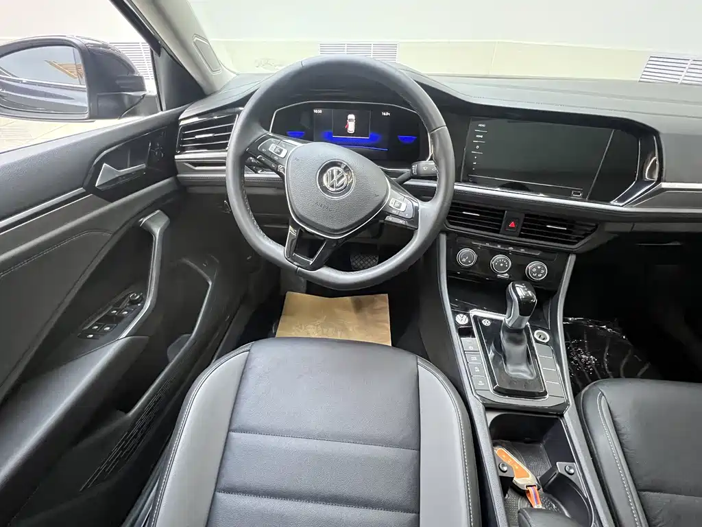 Volkswagen Volkswagen Sagitar 2021 280TSI DSG Comfortline 2022 - thumbnail 8