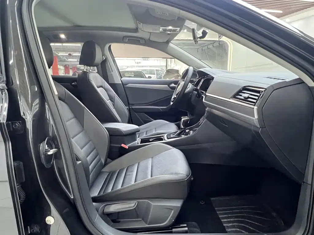 Volkswagen Volkswagen Sagitar 2021 280TSI DSG Comfortline 2022 - thumbnail 14