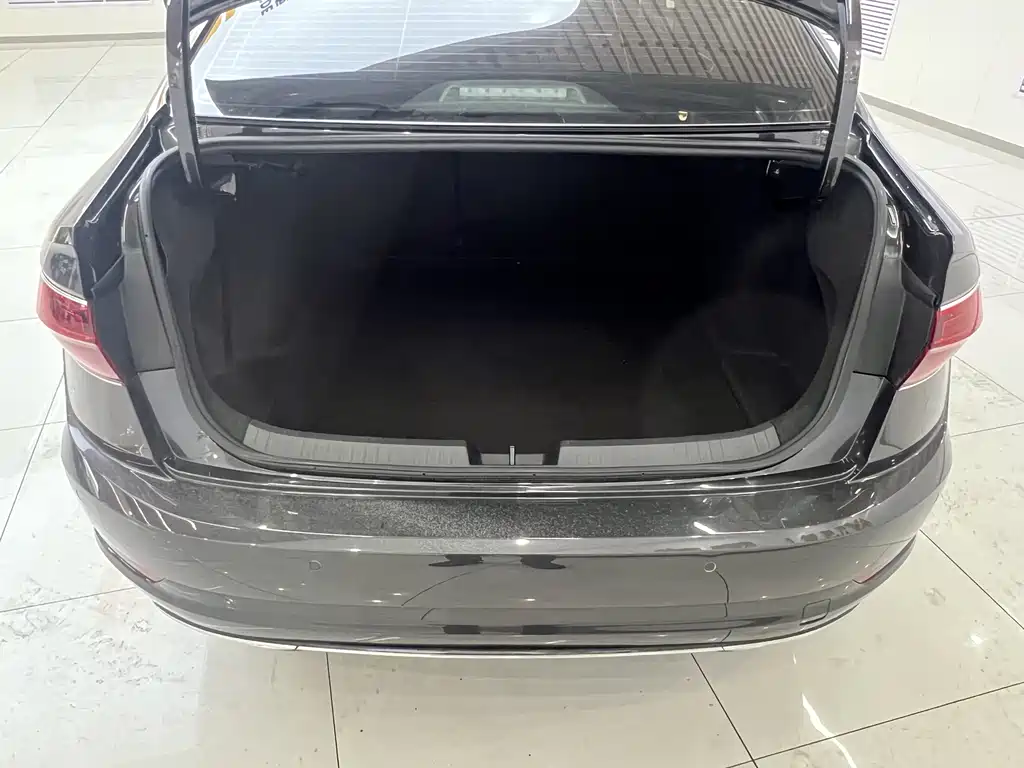 Volkswagen Volkswagen Sagitar 2021 280TSI DSG Comfortline 2022 - thumbnail 20