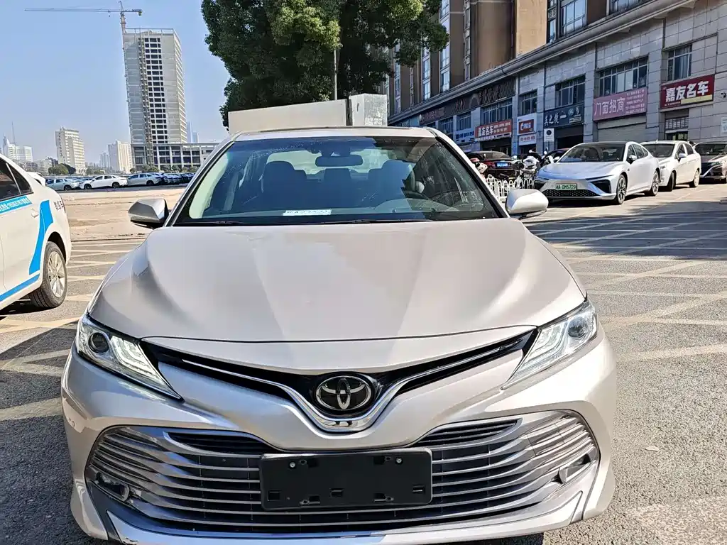 Toyota Toyota Camry 2019 2.0G Luxury Edition China V 2019 - thumbnail 2