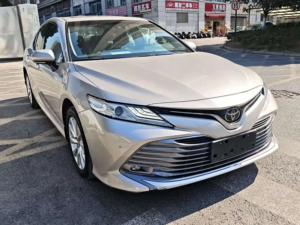 Toyota Toyota Camry 2019 2.0G Luxury Edition China V 2019 - thumbnail 3