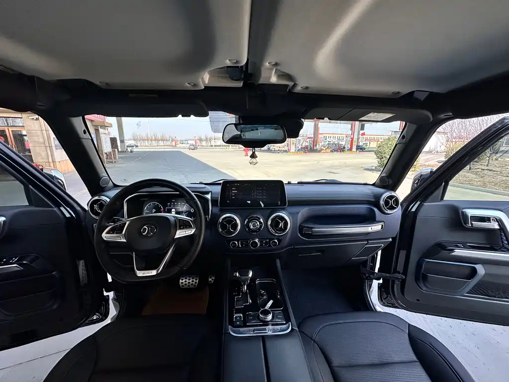 Beijing Off-Road Beijing Off-road BJ40 2018 PLUS 2.3T Automatic 4WD Flagship Edition China V 2019 - thumbnail 6