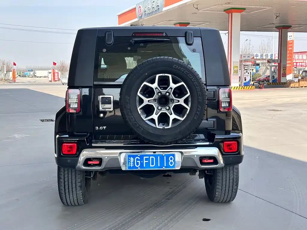 Beijing Off-Road Beijing Off-road BJ40 2018 PLUS 2.3T Automatic 4WD Flagship Edition China V 2019 - thumbnail 8