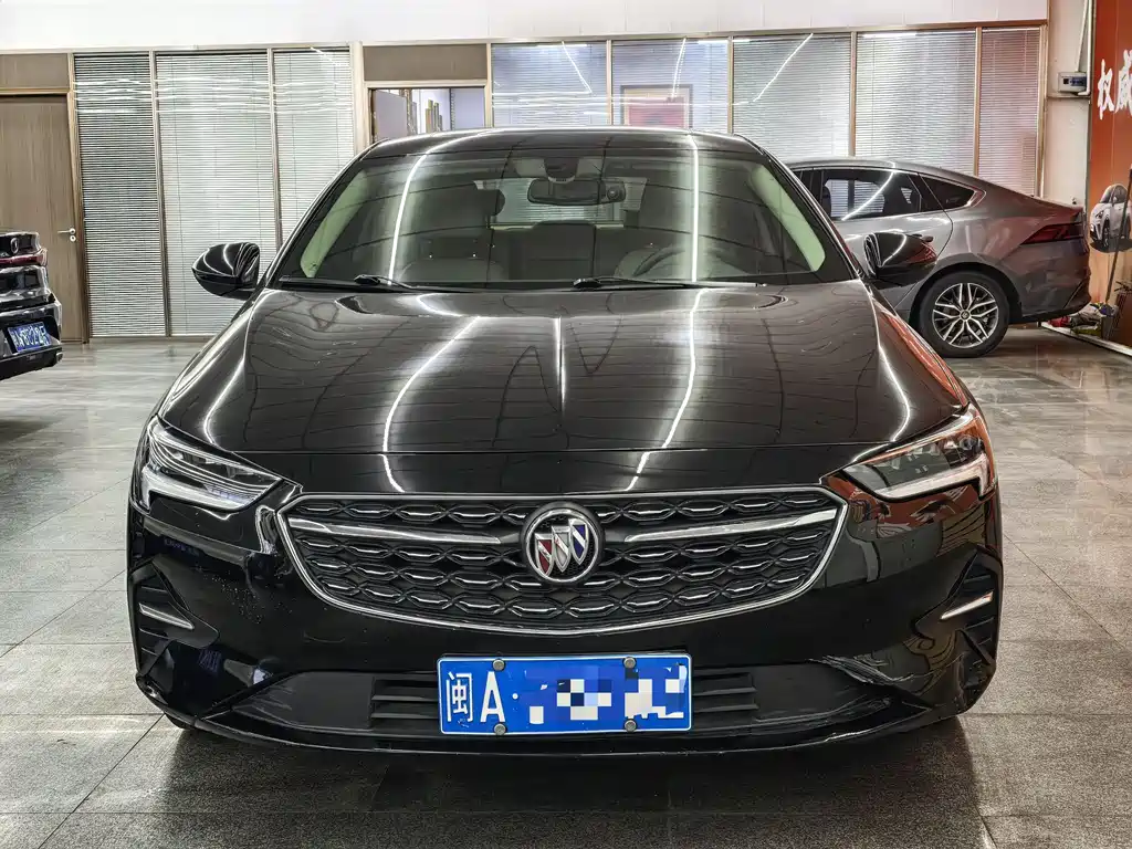 Buick Buick Regal 2020 552T Essence Edition 2021 - thumbnail 2