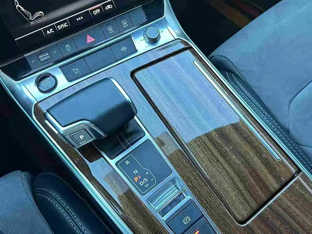 Audi Audi A6L 2022 45 TFSI Premium Dynamic Edition 2022 - thumbnail 6