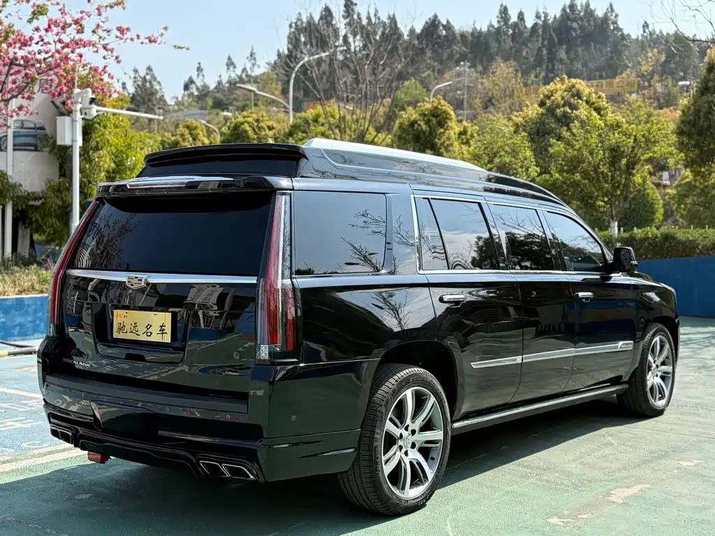 Cadillac Cadillac Escalade 2017 6.2L Presidential Edition US Specification 2019 - thumbnail 17