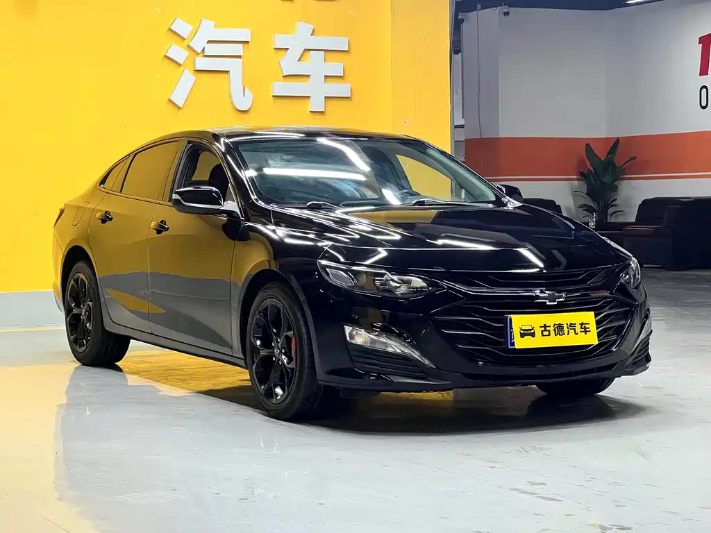 Chevrolet Malibu XL 2022 Redline 550T Automatic Sport Edition 2023 - thumbnail 3