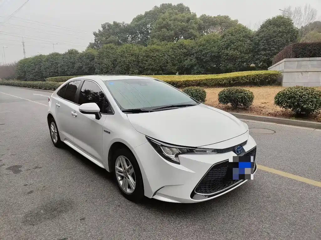 Toyota Toyota Corolla 2022 Hybrid 1.8H E-CVT Luxury Edition 2023 - thumbnail 3