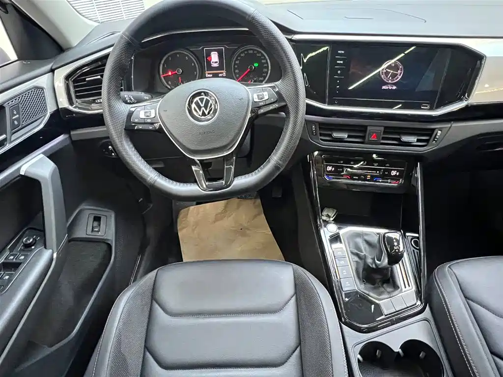 Volkswagen Tayron 2022 280TSI Front-Wheel Drive Luxury SmartLink Edition 2022 - thumbnail 8