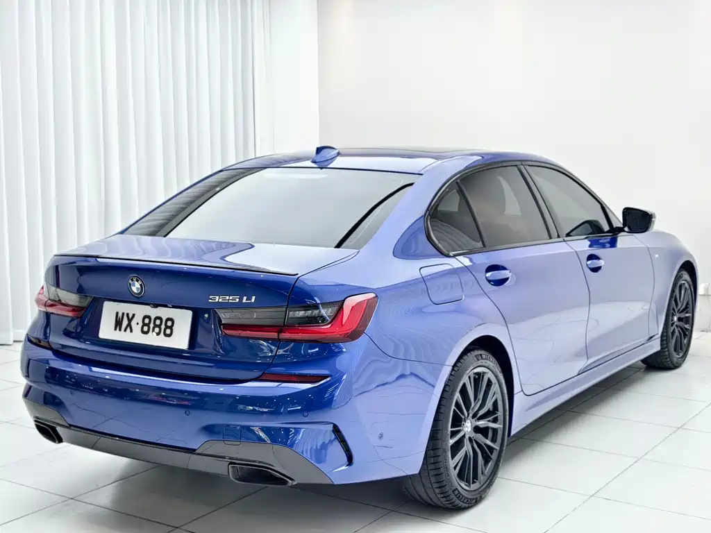 BMW BMW 3 Series 2021 325i M Sport Shadow Night Package 2021 - thumbnail 10