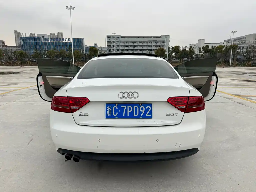 Audi Audi A5 Import 2010 2.0TFSI Coupe Fashion Edition 2009 - thumbnail 13