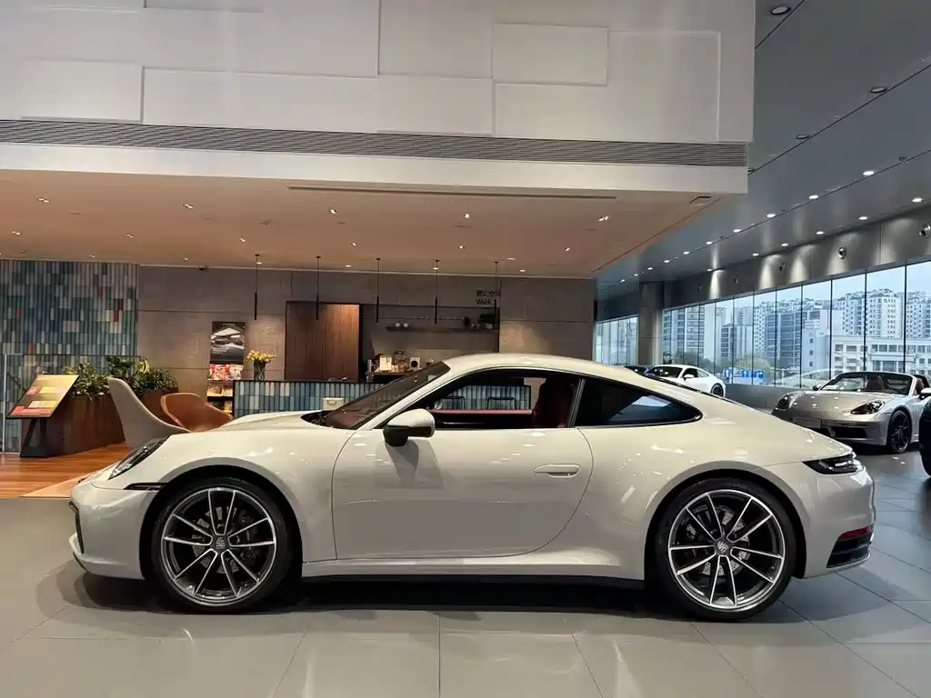 Porsche Porsche 911 2023 Carrera 3.0T 2024 - thumbnail 2